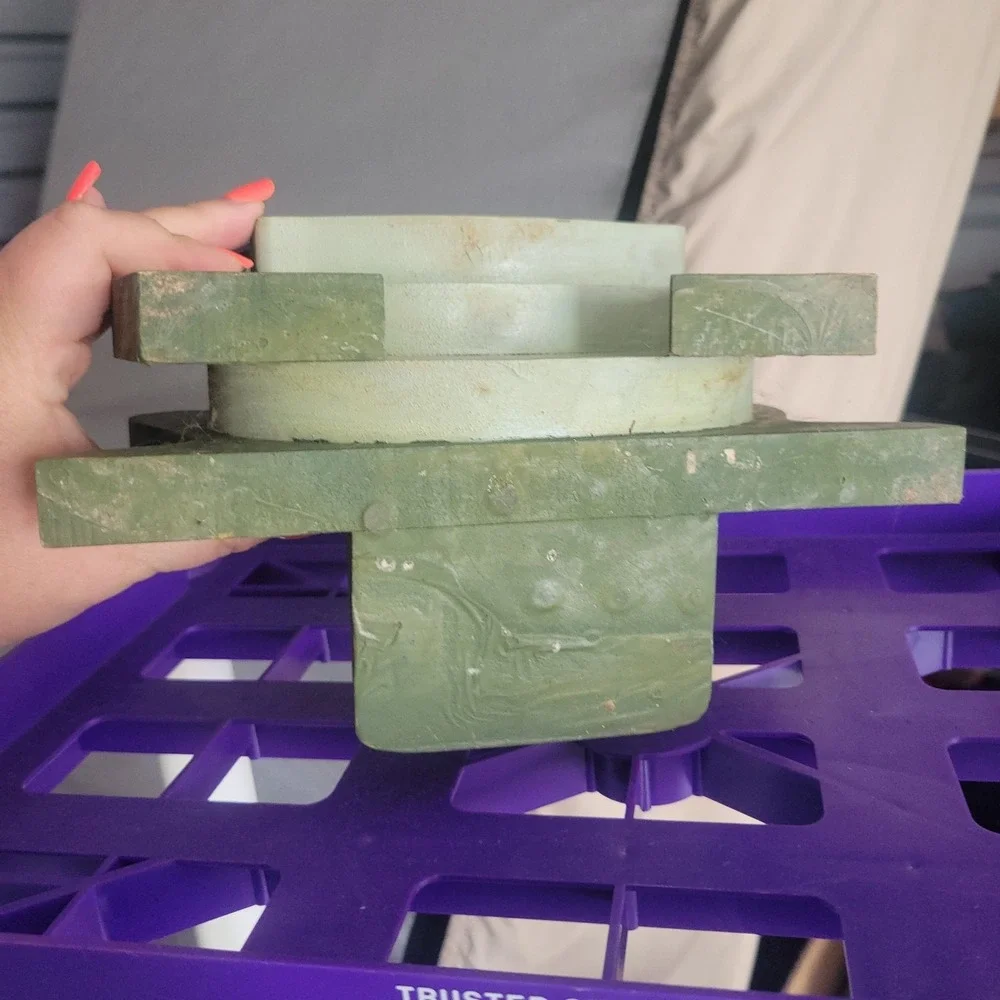 Vintage Handmade Wooden Slab Frog Decoration Collectable